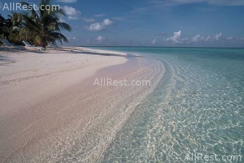 Vakarufalhi Island Resort 6